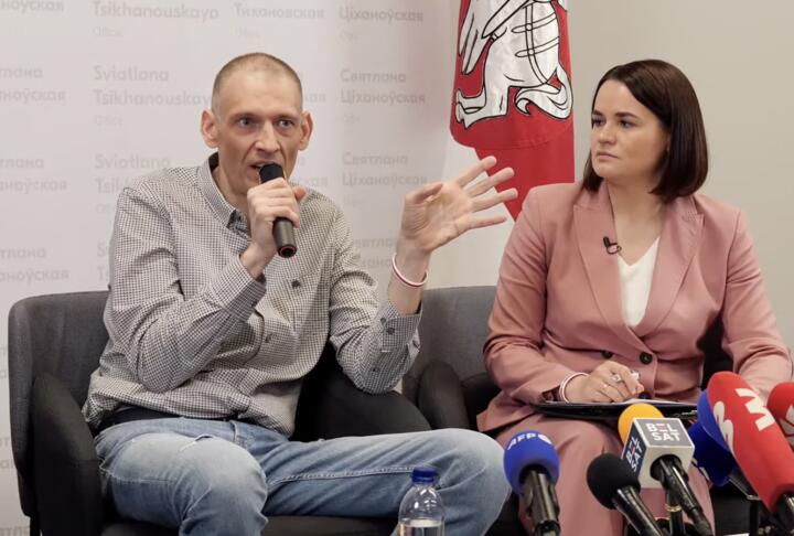Вышедший на свободу муж самопровозглашенной «президентки Беларуси» Сергей Тихановский раздает направо и налево многословные...