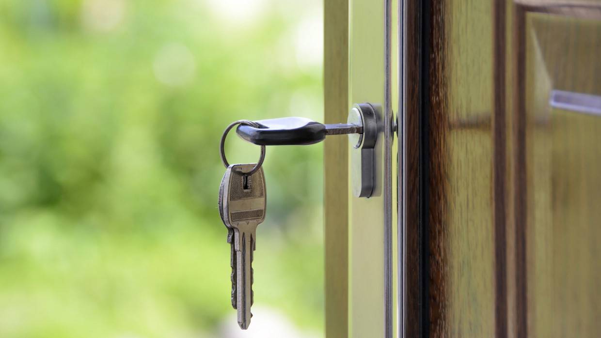 Минстрой России оценивает идею о возможности потратить пенсию на жилье