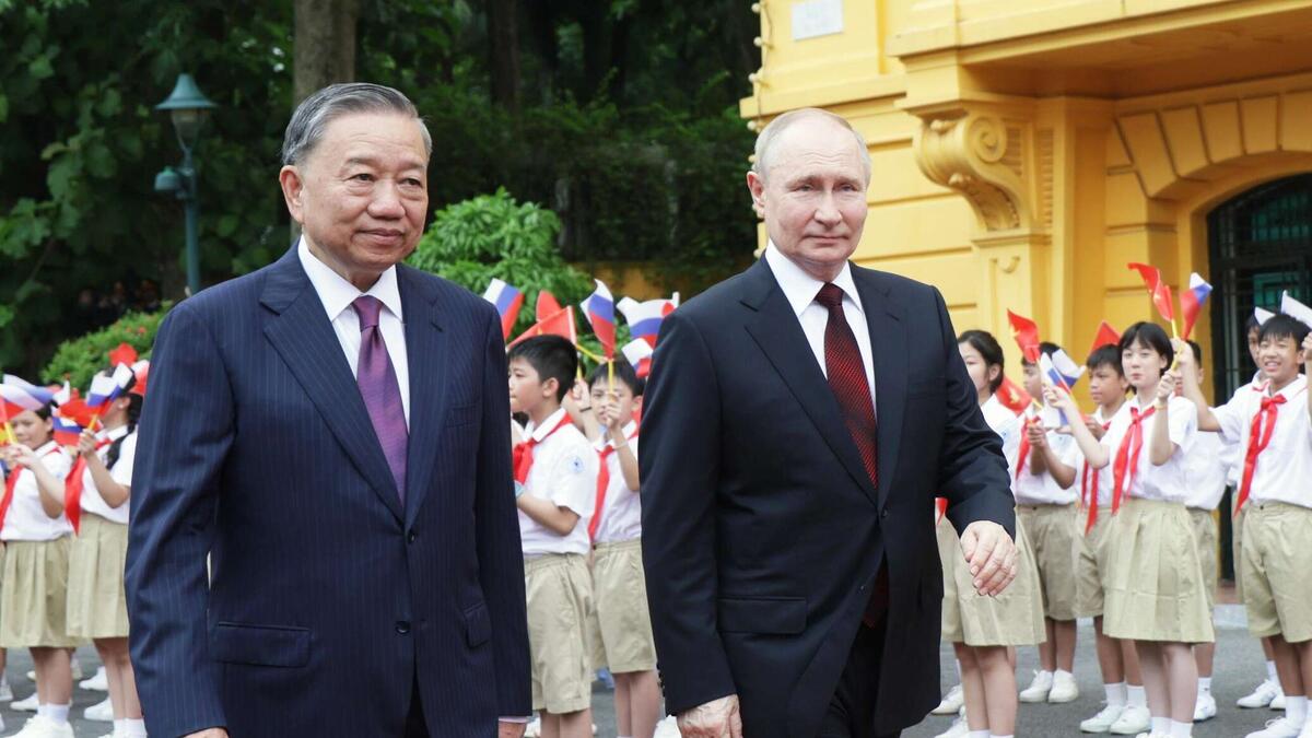 Россия начала движение в сторону азиатских стран. Вскоре не только наши отношения с Китаем выйдут на новый уровень, но и с Вьетнамом нас ожидает тесное сотрудничество.-2