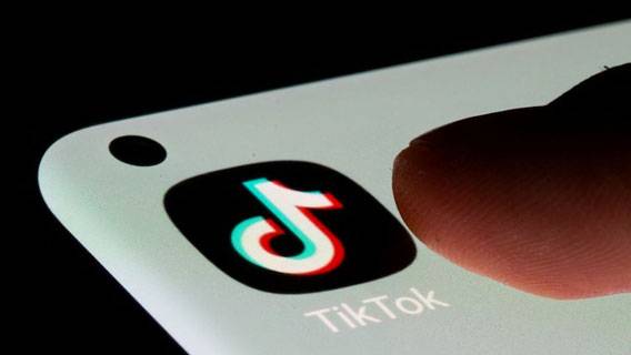 Бывшие модераторы контента в TikTok подали в суд на компанию из-за «психологической травмы» ИноСМИ