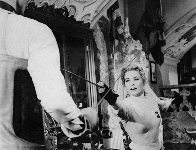 Грейс Келли в фильме “Лебедь” 