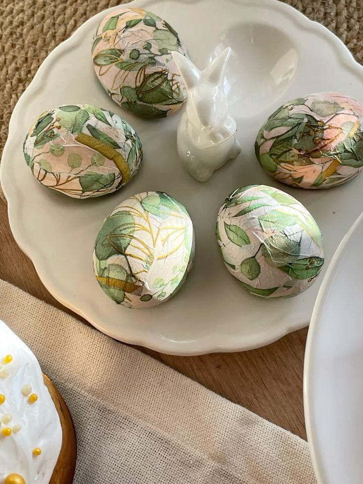 Как покрасить яйца на Пасху: 100 креативных идей Как покрасить яйца на Пасху: 100 креативных идей сделать, минут, можно, через, покрасить, цветок, подержать, использовать, узоры, красителя, убавить, окунуть, целиком, Можно, полоски, яичного, нарисовать, простых, нехитрый, получится