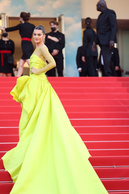 Канны-2022: Тильда Суинтон, Алессандра Амбросио и другие на премьере фильма "Три тысячи лет желаний" Канны-2022: Тильда Суинтон, Алессандра Амбросио и другие на премьере фильма "Три тысячи лет желаний" Красная дорожка