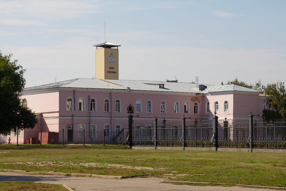 Епархия намерена отсудить здание школы №6 в Рязани