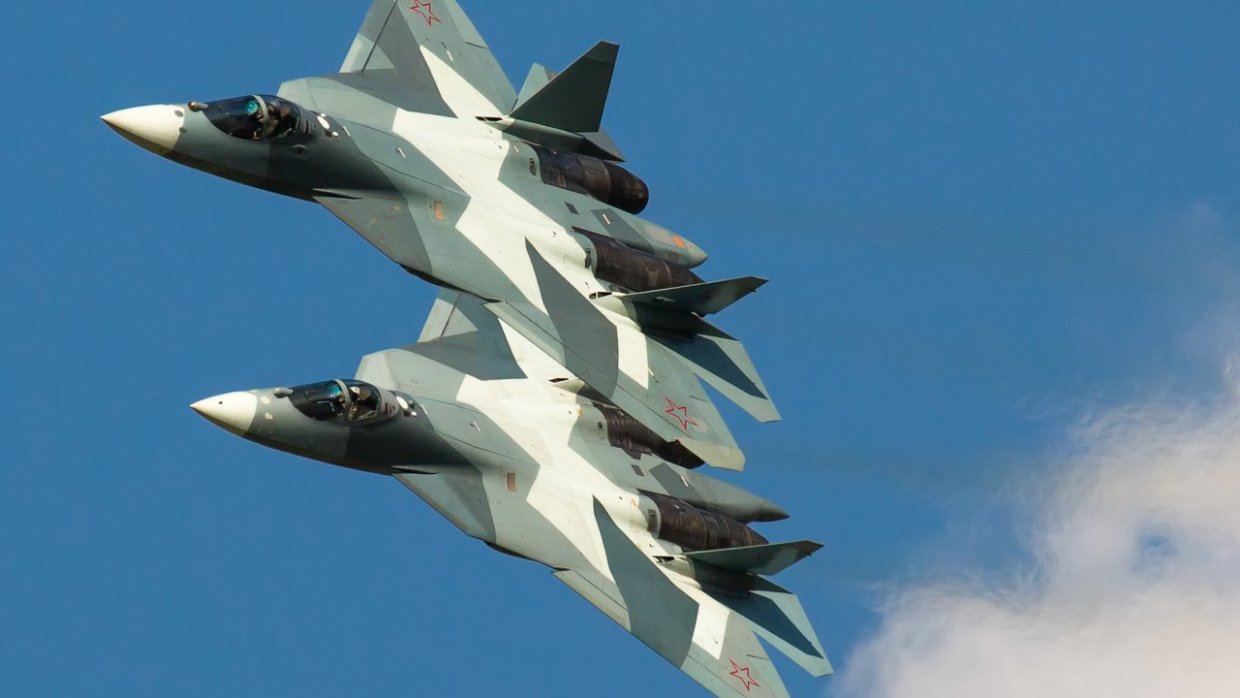 Американские F-22 не жаждали встречи с российскими истребителями в Сирии – разработчик
