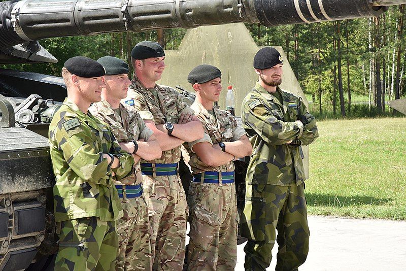 Школа «гипервойны» или курс молодого бойца: чего ждать от подготовки ВСУ в Великобритании Весь мир