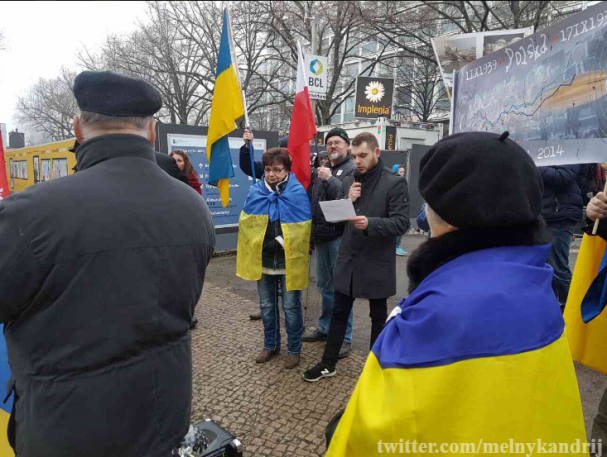 Украинские страсти в Берлине: ФРГ «накинулась» на Россию из-за Авдеевки