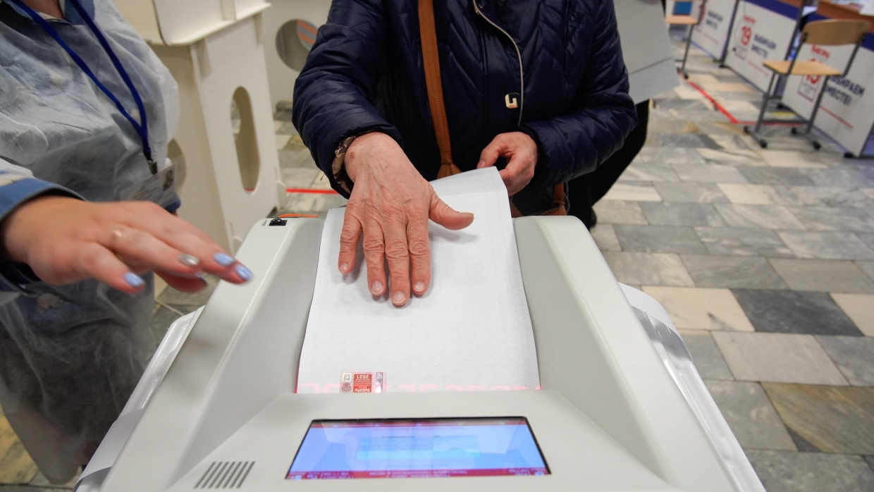 Кампания проходит чисто: чего ждать от второго дня голосования на выборах в Госдуму 