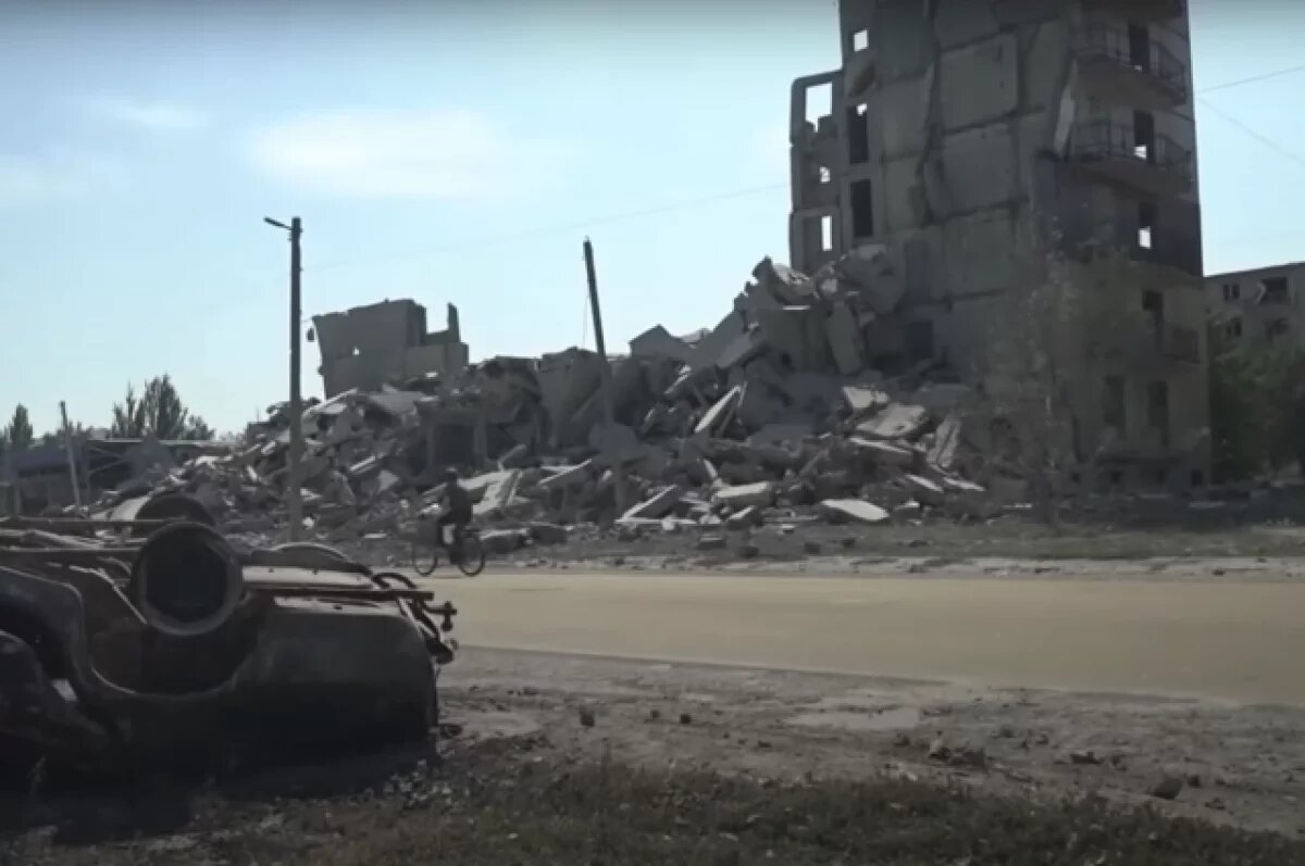 Украинское военно-политическое руководство совершило преступление, не отдав приказ войскам на отступление из Красноармейска и...