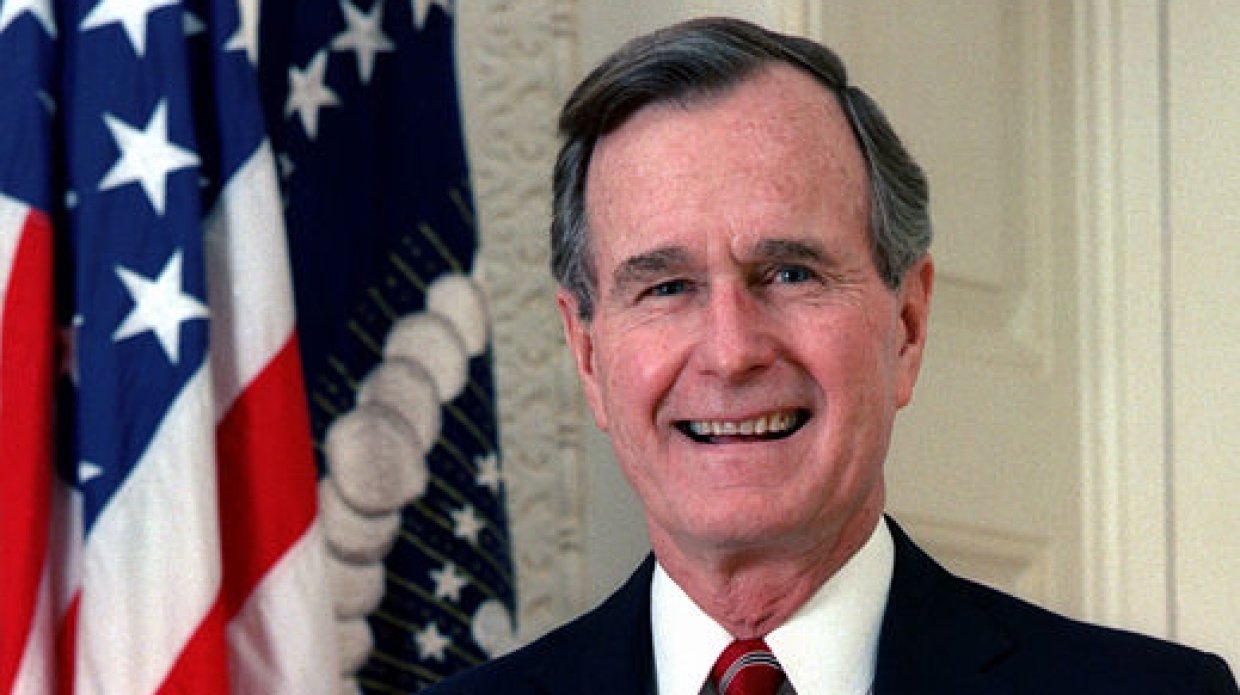 Состояние Буша-старшего в США улучшилось, он покинул отделение реанимации