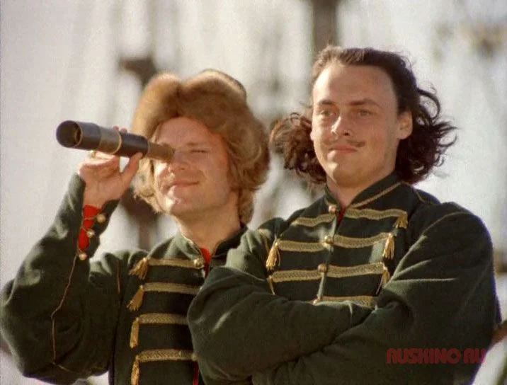 Александр Меншиков и Петр I на кадре из фильма "В начале славных дел " 1980г. 