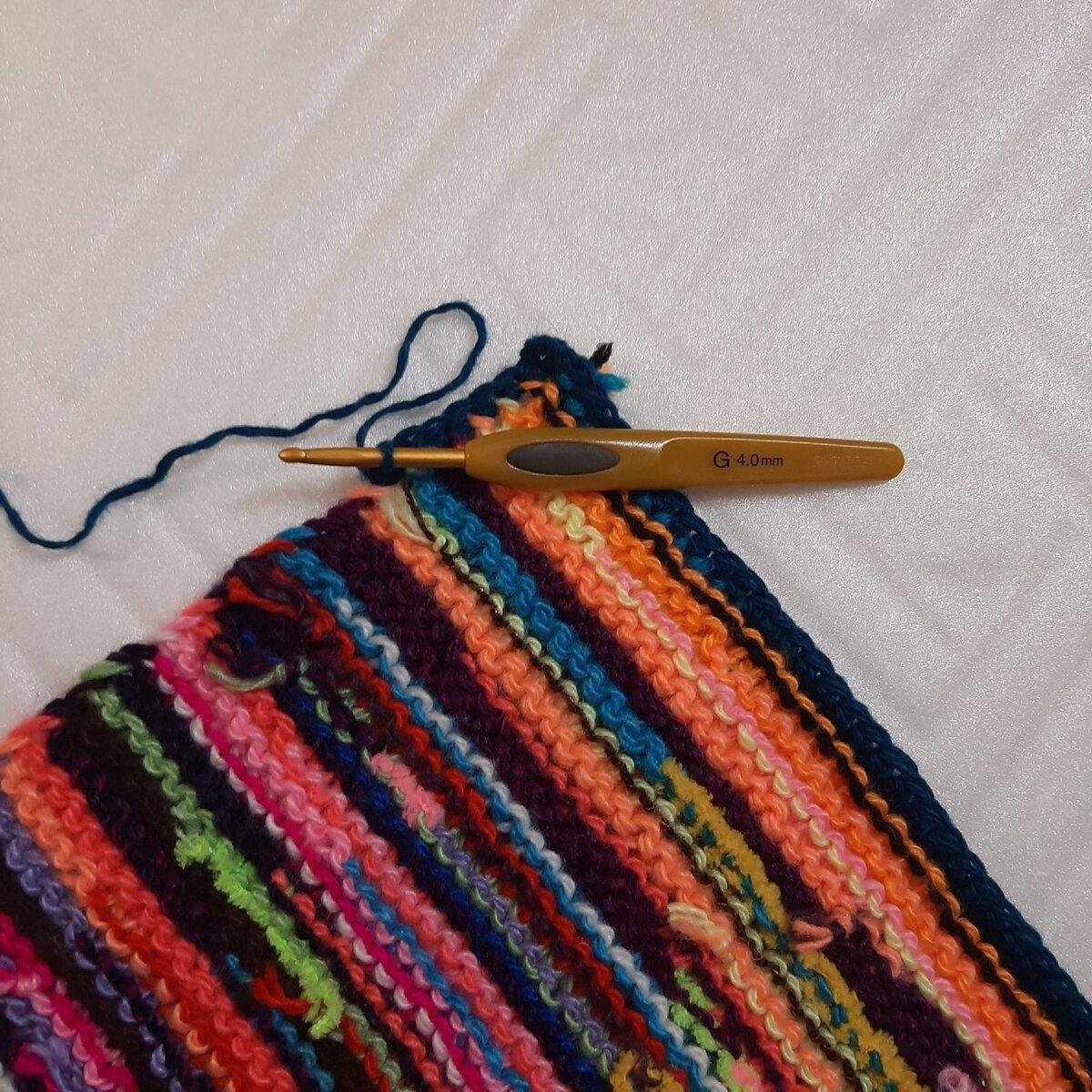 Плед из остатков пряжи - вяжется хоть долго, но абсолютно не заметно вязание,для дома и дачи,мастер-класс,рукоделие,своими руками