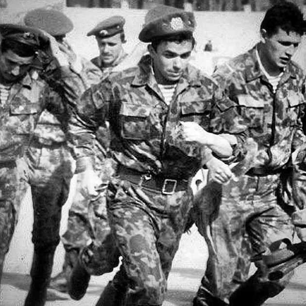 Алексей Ефентьев, командира «Бешеной роты», позывной «Гюрза» – герой, которому 4 раза отказано в получении звания Героя РФ Алексей Ефентьев, командира «Бешеной роты», позывной «Гюрза» – герой, которому 4 раза отказано в получении звания Героя РФ история