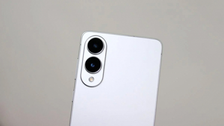 Samsung Galaxy S26 Pro и Galaxy S26 Edge получат одну из камер как у Galaxy S25 Ultra