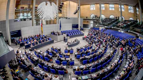 Германия намерена выделить более €9 млн на мемориалы советским солдатам в Берлине Германия намерена выделить более €9 млн на мемориалы советским солдатам в Берлине новости,события,политика