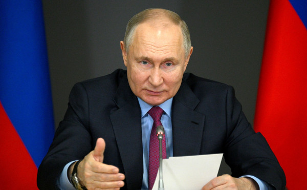 «Утверждены, исполнить». Поручения Путина на долгий срок 