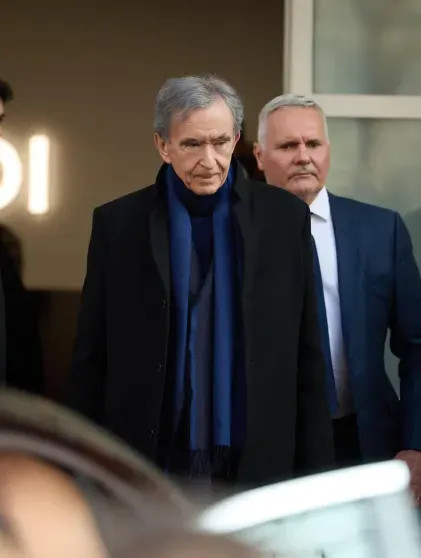 Неделя моды в Милане: Моника Беллуччи, Джессика Альба с 14-летней дочерью, Елена Перминова и Ума Турман на показе Fendi Неделя моды в Милане: Моника Беллуччи, Джессика Альба с 14-летней дочерью, Елена Перминова и Ума Турман на показе Fendi calvin klein,fendi,город милан,instagram (инстаграм),социальная сеть,lvmh,Анна Винтур,Бернар Арно,дакота фаннинг,Джессика Альба,Елена Перминова,король карл (iii),лиля коллинз,Мартин Скорсезе,марья грация кьюри,Моника Беллуччи,мэри лист,Наталья Водянова