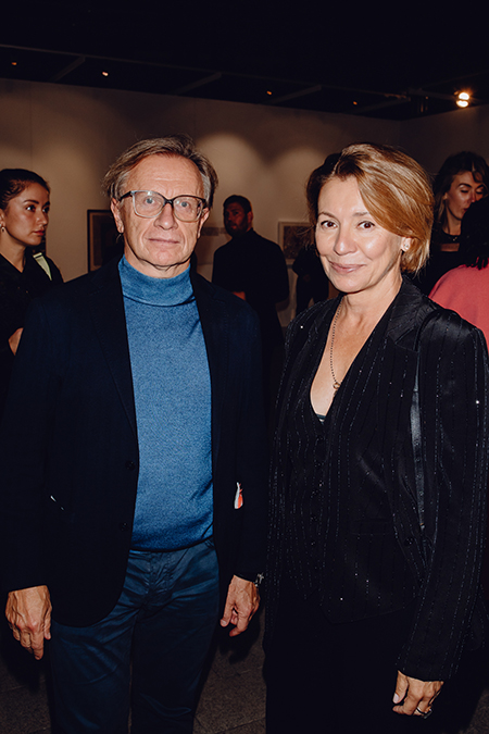 Светлана Бондарчук, Ольга Шелест и другие гости благотворительного аукциона Off white Светлана Бондарчук, Ольга Шелест и другие гости благотворительного аукциона Off white Звезды,Новости о звездах