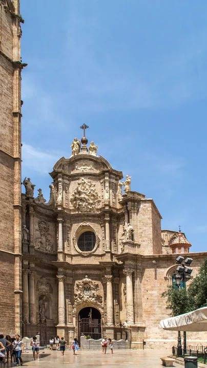 Святой Грааль и рыцари Круглого стола Святой Грааль и рыцари Круглого стола история