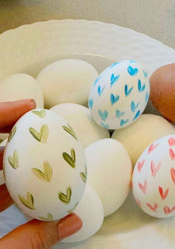 Как покрасить яйца на Пасху: 100 креативных идей Как покрасить яйца на Пасху: 100 креативных идей сделать, минут, можно, через, покрасить, цветок, подержать, использовать, узоры, красителя, убавить, окунуть, целиком, Можно, полоски, яичного, нарисовать, простых, нехитрый, получится