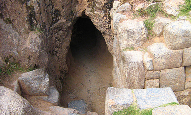 Ученые ищут причины, как связаны между собой древние тоннели, которые находят в разных частях Земли