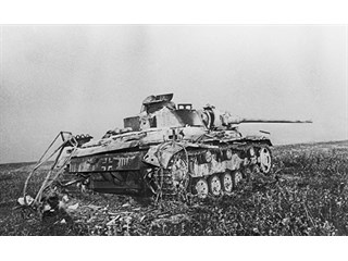 Stern : наступление под Курском — кладбище немецких танковых войск