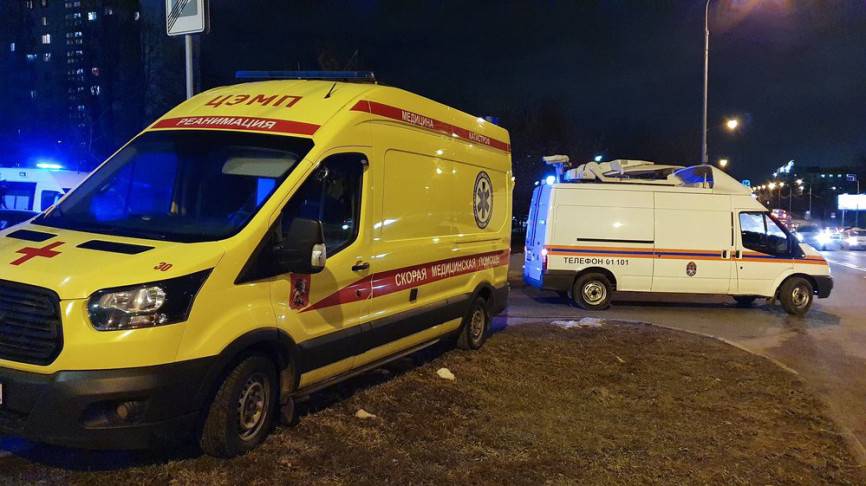 Женщина-пешеход попала под колеса Toyota Harrier в Южно-Сахалинске