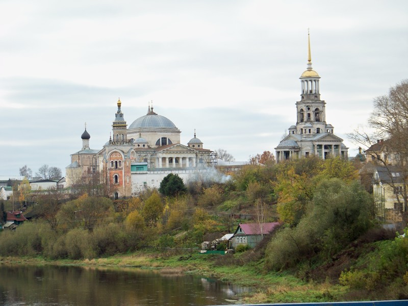 Борисоглебской монастырь - один из старейших в России, известен с 1038 года Города России, Тверская область, красивые места, пейзажи, путешествия, россия, торжок