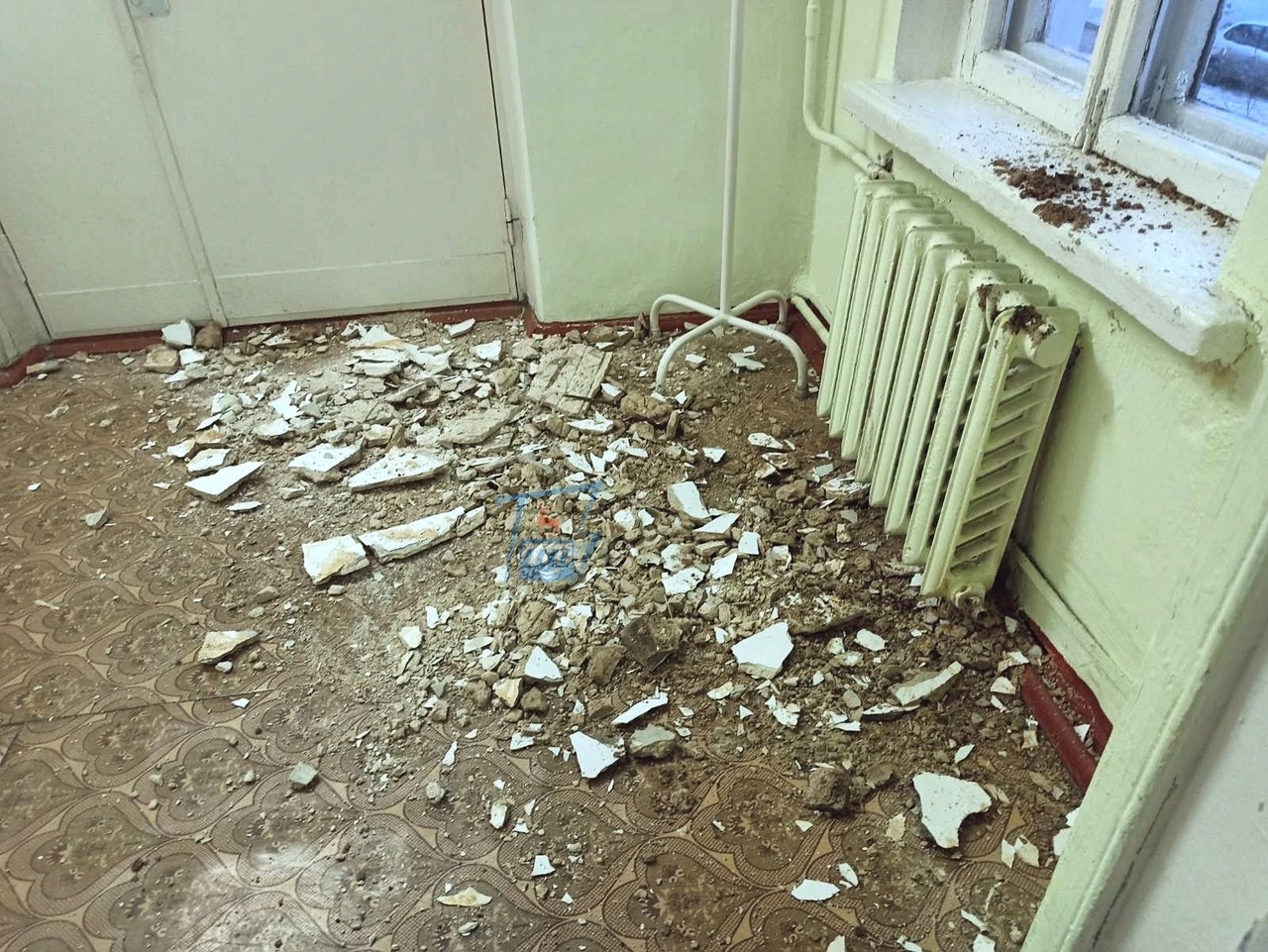 Глава СК Бастрыкин заинтересовался обвалом части потолка в Центре здоровья в Заволжье
