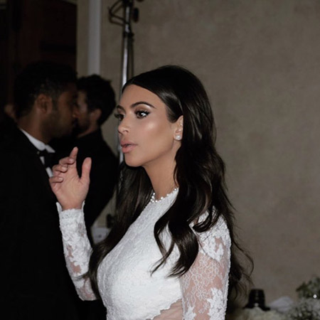 Ким Кардашьян и Канье Уэст впервые после рождения четвертого ребенка вместе появились на публике Ким Кардашьян и Канье Уэст впервые после рождения четвертого ребенка вместе появились на публике Звездные пары