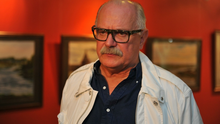 "УЖЕ ПЕРЕСТАЛО БЫТЬ СМЕШНЫМ": МИХАЛКОВ РАСКРЫЛ ГОМОСЕКСУАЛЬНОЕ ЛОББИ В ДЕТСКОМ СПОРТЕ