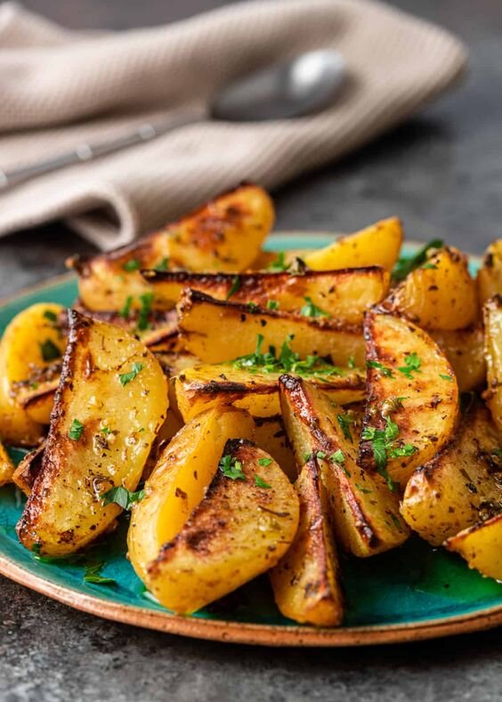 Хитрый трюк с картошкой — его используют шеф-повара и опытные хозяйки, чтобы жареная картошка всегда был хрустящей и золотистой