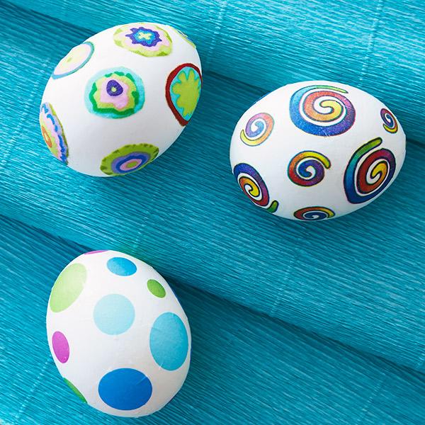 Как покрасить яйца на Пасху: 100 креативных идей Как покрасить яйца на Пасху: 100 креативных идей сделать, минут, можно, через, покрасить, цветок, подержать, использовать, узоры, красителя, убавить, окунуть, целиком, Можно, полоски, яичного, нарисовать, простых, нехитрый, получится