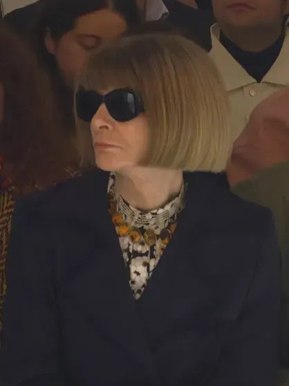 Неделя моды в Милане: Моника Беллуччи, Джессика Альба с 14-летней дочерью, Елена Перминова и Ума Турман на показе Fendi Неделя моды в Милане: Моника Беллуччи, Джессика Альба с 14-летней дочерью, Елена Перминова и Ума Турман на показе Fendi calvin klein,fendi,город милан,instagram (инстаграм),социальная сеть,lvmh,Анна Винтур,Бернар Арно,дакота фаннинг,Джессика Альба,Елена Перминова,король карл (iii),лиля коллинз,Мартин Скорсезе,марья грация кьюри,Моника Беллуччи,мэри лист,Наталья Водянова