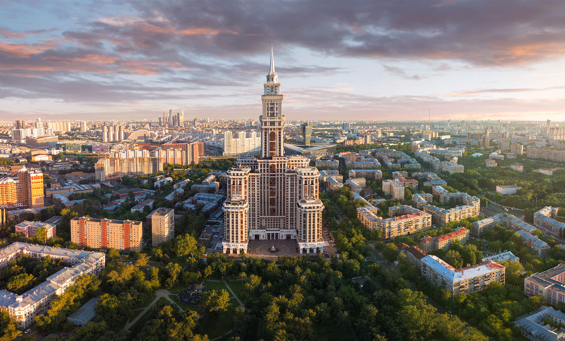 Москва в объективе Вадима Щербакова SherbakovVadim, Вадим, Sherbakov Vadim, Фотограф, снимал, детали, постобработке, выбираются, лучшие, фотографии, объединяютсяИспользуя, технику, город, родной, запечатлены, Москву, течении, половиной, результат, данной