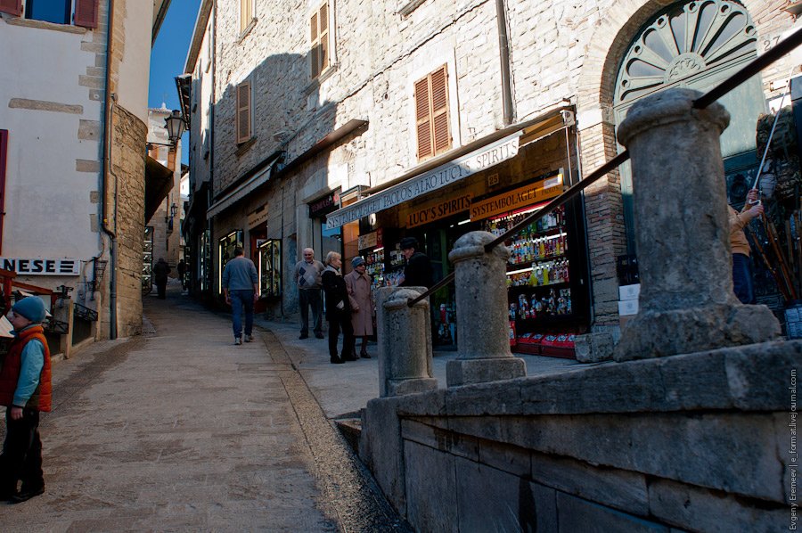 Сан-Марино: прогулка по одному из самых крохотных государств мира государства-карлики,Европа,Сан-Марино