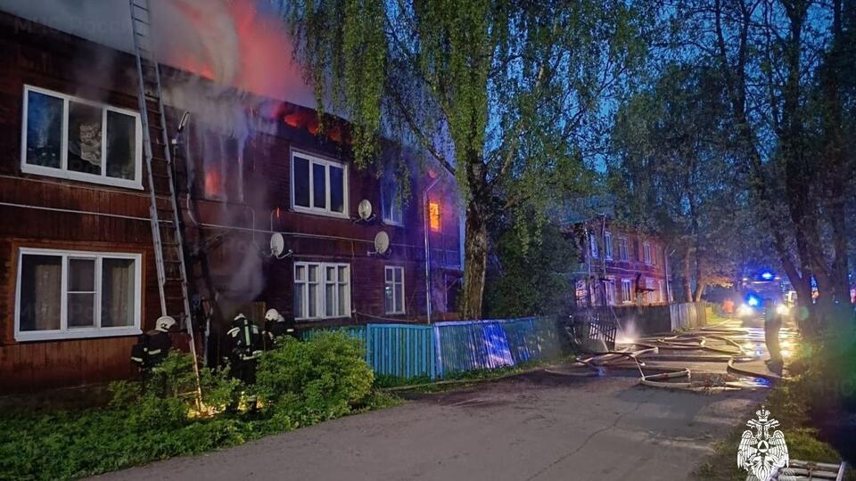 Три обгоревших тела обнаружили при тушении пожара в доме в Костроме