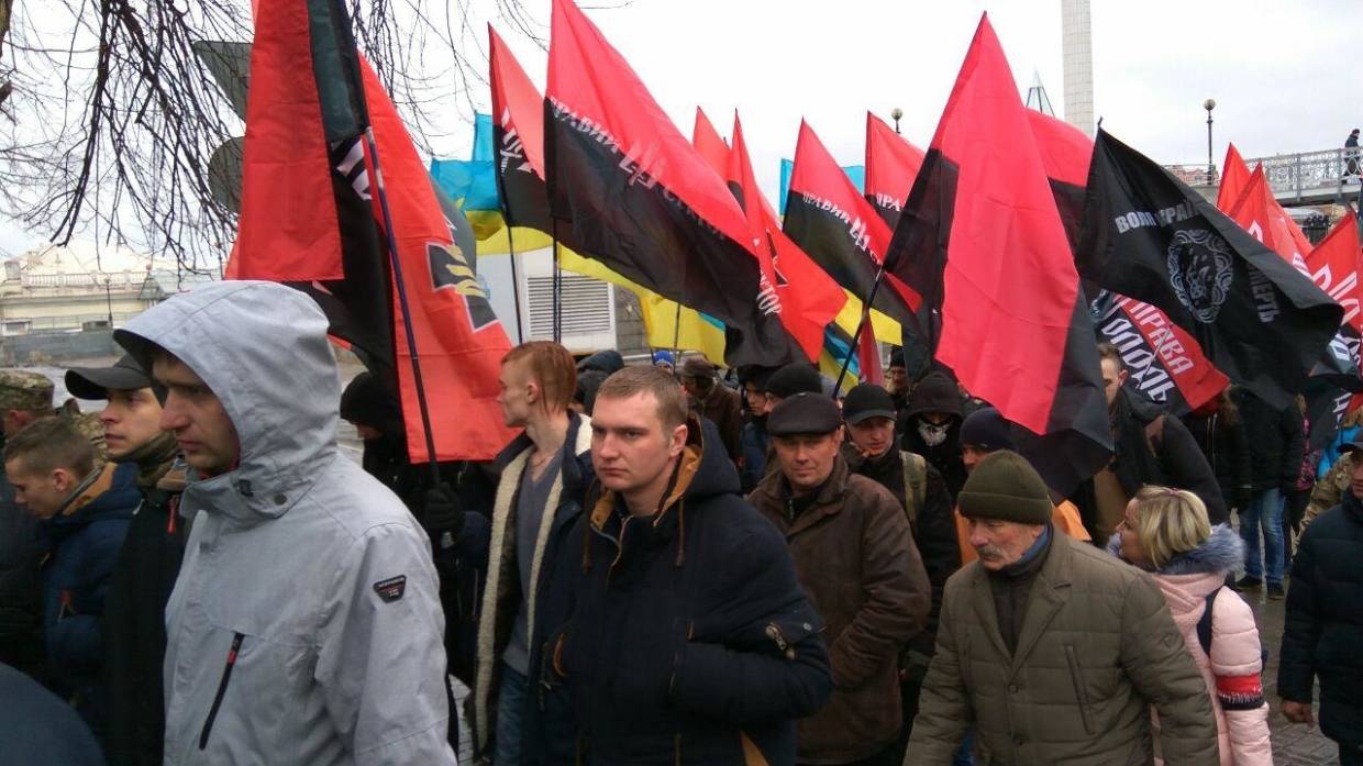 Профессор Харьковского университета призвал солдат ВСУ не гибнуть за Зеленского Весь мир
