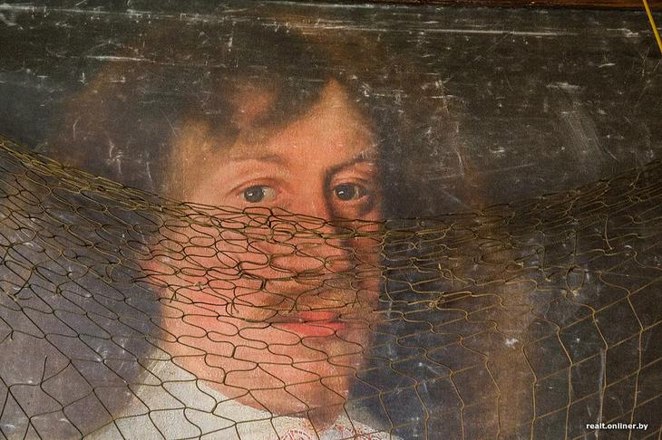 «Вложил сюда все свои сбережения». Как один человек возрождает деревню на Голубых озерах 