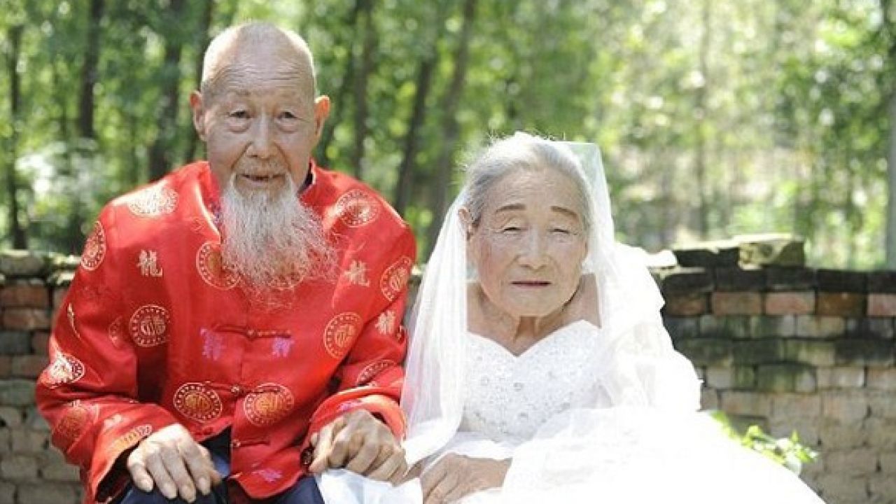 Old Chinese couple