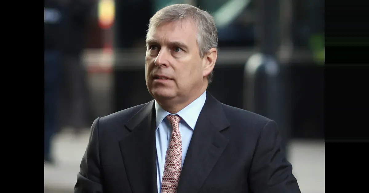 Экс-принца Эндрю отпустили из-под ареста: его допрашивали 12 часов