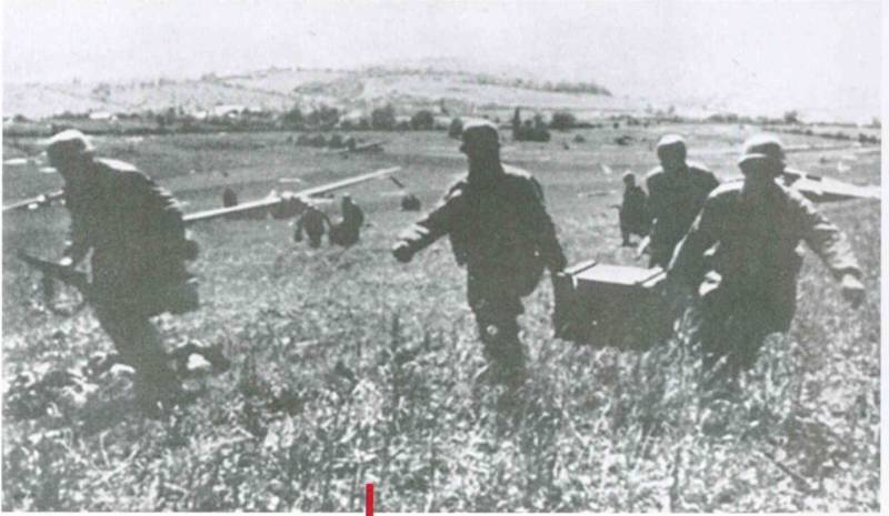 Охота на Тито. Май 1944 года Охота на Тито. Май 1944 года батальона, партизан, Дрвара, Дрваре, бригады, удалось, время, также, Ликской, группы, десантников, батальон, около, после, десанта, человек, 500го, немцы, Дрвар, ШобичаГлавица
