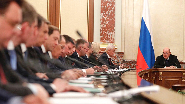 Наелись. Правительство Медведева уволили из-за школьных завтраков Наелись. Правительство Медведева уволили из-за школьных завтраков правительства, министров, этого, просто, нацпроектов, реализации, Путин, Медведева, вопрос, после, своих, стоит, президента, степени, России, более, можно, вопроса, место, совсем