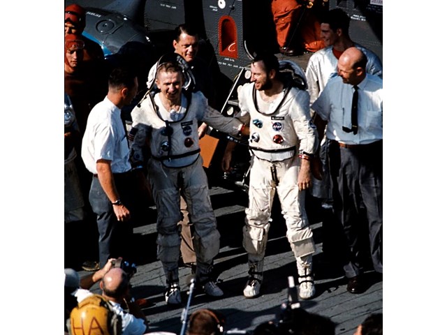 Простое доказательство того, что американцы не были на Луне Простое доказательство того, что американцы не были на Луне история