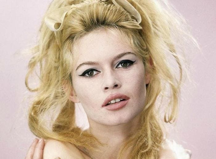 Брижит Бардо – 85: Две жизни одной из самых красивых и непредсказуемых актрис Брижит Бардо – 85: Две жизни одной из самых красивых и непредсказуемых актрис актрисы,Брижит Бардо,знаменитости,мода и красота,стиль жизни