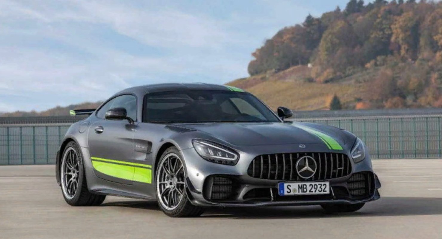 Mercedes-Benz отозвал 249 моделей AMG GT в России Автомобили