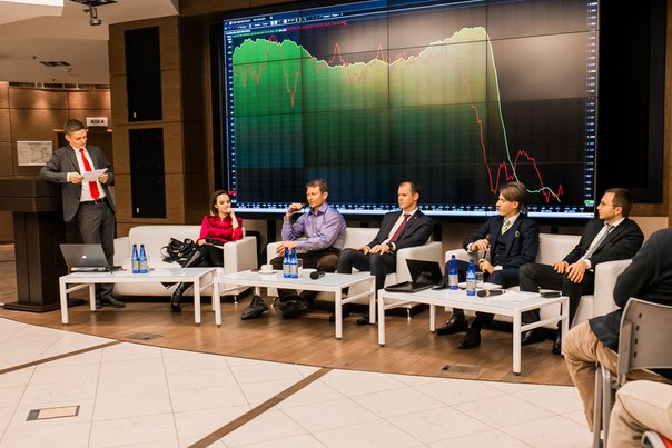 На конференции «БКС Премьер» в Москве известные эксперты финансового рынка...