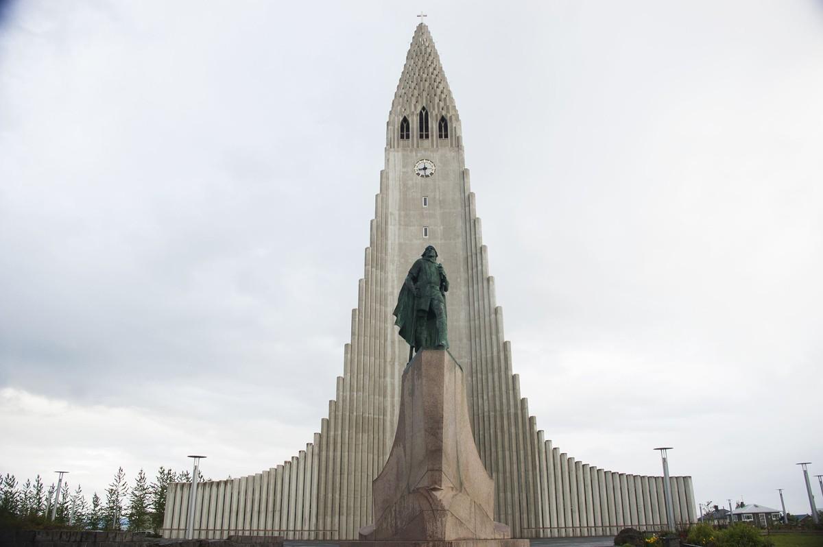 Вокруг Исландии за 7 дней здесь, можно, Исландии, чтобы, находится, дороги, приходилось, ехать, который, церковь, выглядит, всего, городе, очень, посмотреть, дороге, машину, главной, только, Исландия