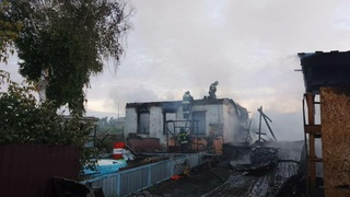 Пожар в Пригородном / Фото: МЧС Алтайского края