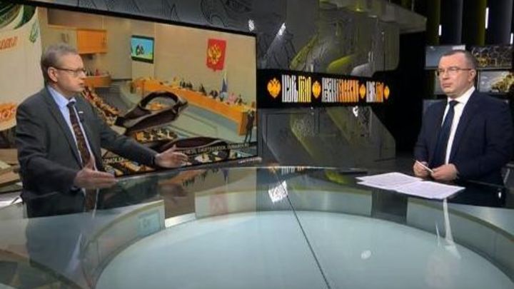 "ЗЛОБНЫЙ ДЕЛЯГИН ХОЧЕТ ЛИШИТЬ ПФР ДВОРЦОВ": СПОР О ДЕНЬГАХ УШЁЛ ИЗ ГОСДУМЫ В ПРЯМОЙ ЭФИР